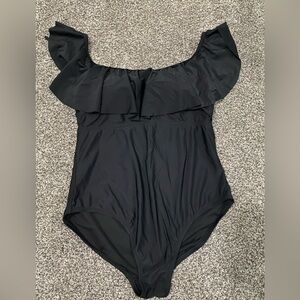Raisins Curve Black Swimsuit